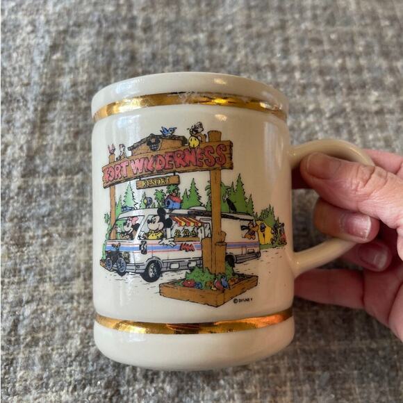 Disney Collectibles 02 Ceramic Mugs 1990/Fort Wilderness & Summer 1999 - Picture 5 of 12